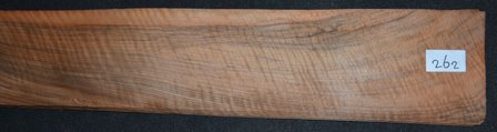 French Walnut Veneer moir&eacute; 130 x 17 cm | 0.8mm | 0,221m&sup2;