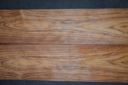 Indisch Rosewood Veneer 256 x 28-29 cm | 0.6 mm | 0,7296m&sup2;