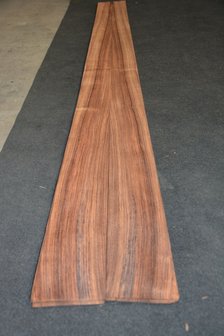 Indisch Rosewood Veneer 248 x 11-13 cm | 0.6 mm | 0,2976m&sup2;