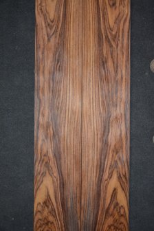 Indisch Rosewood Veneer 290 x 22-24 cm | 0.6 mm | 0,667m&sup2;