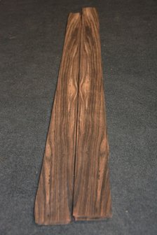 Coromandel Veneer 132 x 7-17 cm | 0.6mm | 0,1152m&sup2;