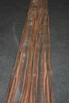 Coromandel Veneer 182 x 8-11 cm | 0.6mm | 0,1729m&sup2;