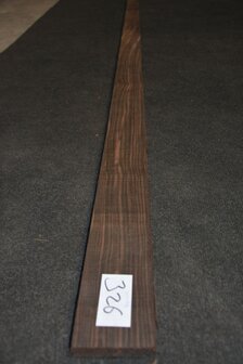 Coromandel Veneer 220 x 6-9 cm | 0.6mm | 0,165m&sup2;