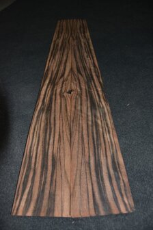 Coromandel Veneer 131 x 9 cm | 0.6mm | 0,1179m&sup2;