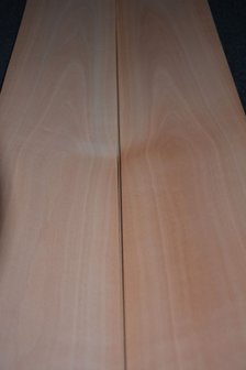 Pear Veneer 200 x 11-16 cm | 0.6 mm | 0,27m&sup2;
