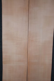 Pear Veneer 240 x 15-18 cm | 0.6 mm | 0,396m&sup2;