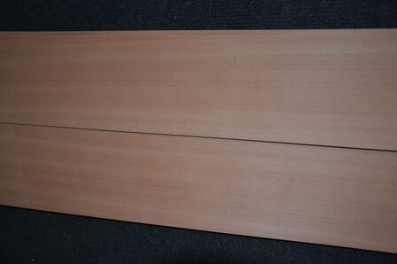 Pear Veneer 272 x 9-11 cm | 0.6 mm | 0,272m&sup2;