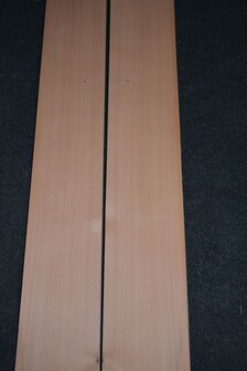 Pear Veneer 272 x 9-11 cm | 0.6 mm | 0,272m&sup2;