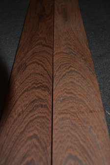 Wenge Veneer 245 x 9-10 cm | 0.6 mm | 0,24m&sup2;