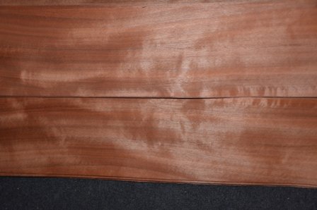 Moabi Veneer 232 x 13-14 cm | 0.6 mm | 0,31m&sup2;