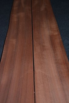 Moabi Veneer 235 x 12 cm | 0.6 mm | 0,28m&sup2;