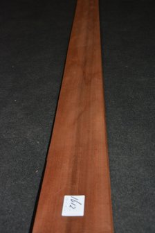 Moabi Veneer 232 x 13 cm | 0.6 mm | 0,30m&sup2;