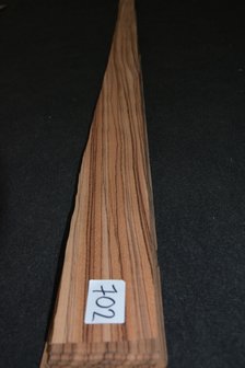 Zebrano Veneer 320 x 10-11 cm | 0.6 mm | 0,34m&sup2;