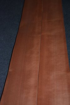 Moabi Veneer 230 x 11 cm | 0.6 mm | 0,25m&sup2;