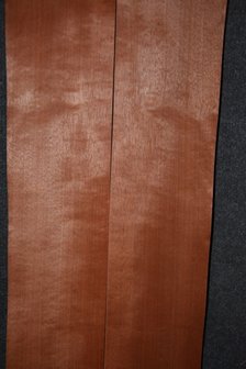 Moabi Veneer 230 x 11 cm | 0.6 mm | 0,25m&sup2;