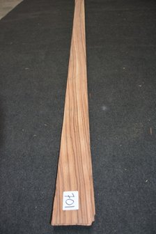 Zebrano Veneer 280 x 9-12 cm | 0.6 mm | 0,294m&sup2;