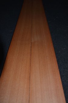 Siberian Larch  210 x 9-12 cm | 0.6mm | 0,22m&sup2;