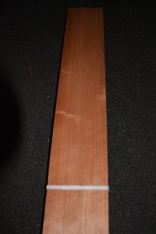 Cherry Veneer 81 x 8 cm | 0.6mm | 0,065m&sup2;