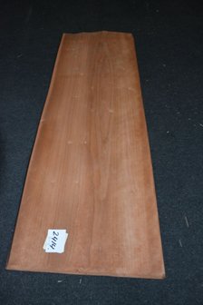 Cherry Veneer 95 x 31 cm | 0.6mm | 0,3m&sup2;
