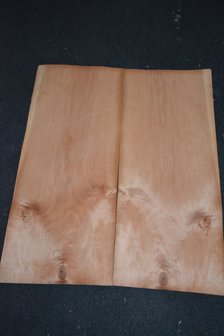 Cherry Veneer 75 x 31 cm | 0.6mm | 0,23m&sup2;