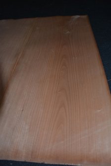 Cherry Veneer 82 x 35 cm | 0.6mm | 0,29m&sup2;
