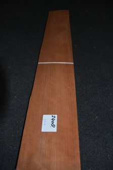 Cherry Veneer 97 x 14 cm | 0.6mm | 0,14m&sup2;