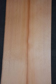 Oregon Pine Veneer 215 x 23-25 cm | 0.6 mm | 0,52m&sup2;