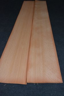Oregon Pine Veneer 215 x 24-27 cm | 0.6 mm | 0,55m&sup2;