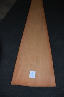 Oregon Pine Veneer 230 x 28-29 cm | 0.6 mm | 0,66m&sup2;
