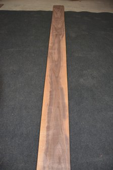 American Walnut Veneer 435 x 17-21 cm | 0.6mm | 0,827m&sup2;