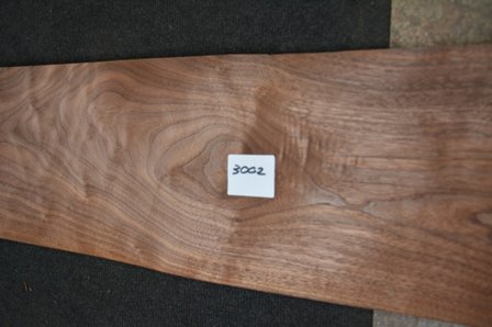 American Walnut Veneer 435 x 23-26 cm | 0.6mm | 1,065m&sup2;