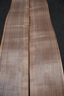 American Walnut Veneer 435 x 17-19 cm | 0.6mm | 0,783m&sup2;