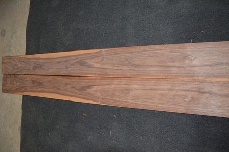 American Walnut Veneer 440 x 17 cm | 0.6mm |  0,748m&sup2;