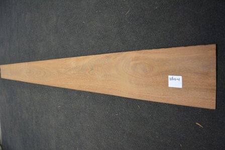 Brownheart Veneer 325 x 19-22 cm | 0.6mm | 0,666m&sup2;