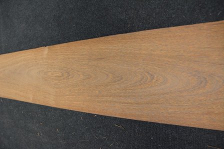 Brownheart Veneer 325 x 19-22 cm | 0.6mm | 0,666m&sup2;