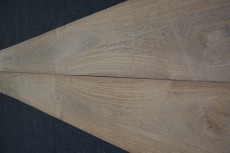 Brownheart Veneer 325 x 19-22 cm | 0.6mm | 0,666m&sup2;