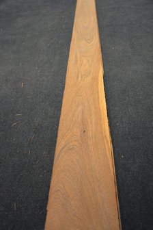 Brownheart Veneer 325 x 15 cm | 0.6mm | 0,488m&sup2;