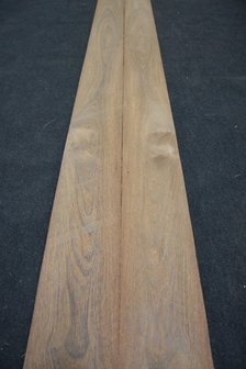 Brownheart Veneer 325 x 15 cm | 0.6mm | 0,488m&sup2;