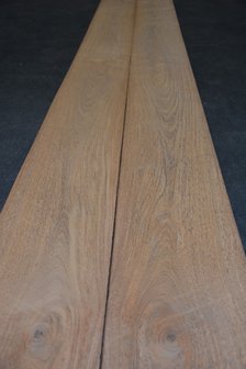 Brownheart Veneer 325 x 27 cm | 0.6mm | 0,878m&sup2;