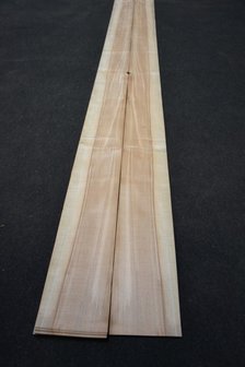 Olive Ash Veneer 270 x 16 cm | 0.6mm | 0,432m&sup2;