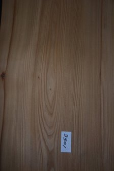 Elm Veneer 300 x 47 cm | 0.6mm | 1,410m2