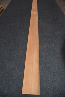 Teak Veneer 243 x 10-11 cm | 0.6 mm | 0,255m&sup2;