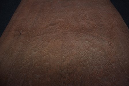 Mahogany Pommele Veneer 254 x 66 cm | 0.6mm | 1,676m2