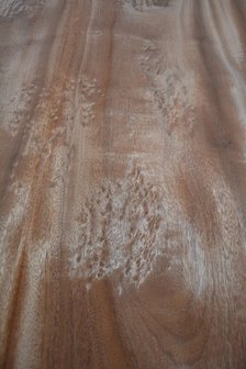 Mahogany Khaya Ivorensis Veneer 254 x 52 cm | 0.6mm | 1,321m&sup2;