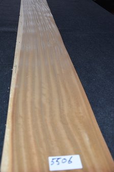 Iroko Veneer 210 x 27-28 cm | 0.6mm | 0,578m2