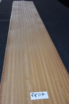 Iroko Veneer 210 x 34-36 cm | 0.6mm | 0,735m2