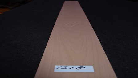 Beech Veneer 210 x 14 cm | 0.6mm | 0,294m&sup2;