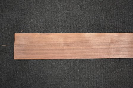 American Walnut Veneer 235 x 11-13 cm | 0.6mm | 0,282m&sup2;