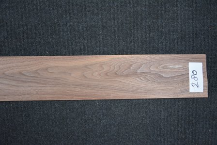 American Walnut Veneer 114 x 11-12 cm | 0.6mm | 0,131m&sup2;