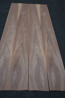 American Walnut Veneer 114 x 11-12 cm | 0.6mm | 0,131m&sup2;
